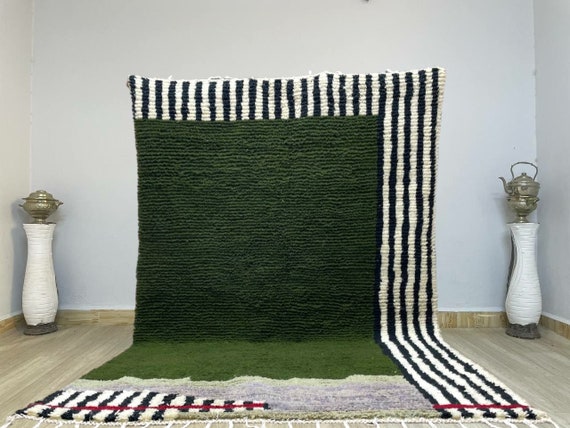 Contemporary moroccan rug, Beni ourain rug, Green Morrocan rug, Dotted rug, Custom moroccan rug, Beni ourain rug, Grass green rug