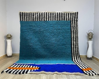 Handmade Moroccan Blue Wool Rug: Beni Ourain Bohemian Style