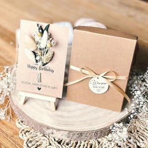 Carte de vœux avec fleurs séchées, coffret cadeau, pendentif en bois, fait main avec amour, parfait pour les anniversaires, cartes de joyeux anniversaire, cadeaux en espèces