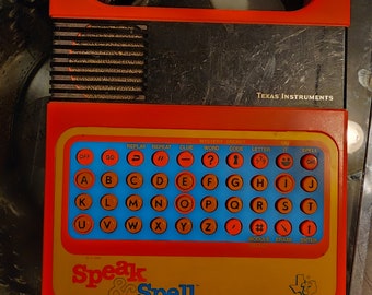 Vintage 1978 Texas Instruments speak and spell works great.