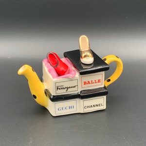 ヴィンテージ トニ カーター ミニティーポット コレクター、グッチ シューズ、ユニークなコレクター向けミニティーポット デザイン、小物、母の日ギフト、ユニーク