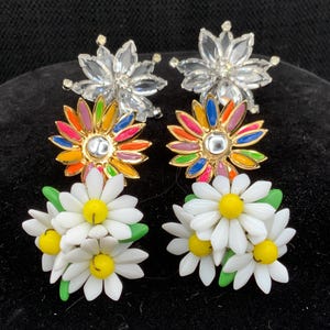 Vintage Floral Drop Earrings: Retro Boho Flower Jewelry