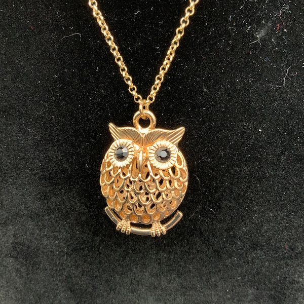 Betsy Johnson Owl Necklace, Owl Pendant, Charm Necklace, Whimsical Jewelry, Gift for Her, Valentines Gift, Mothers Day, Bridal Gift, Unique