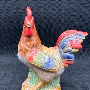 Red Ceramic Rooster Figurine: Rustic Farmhouse Kitchen Decor