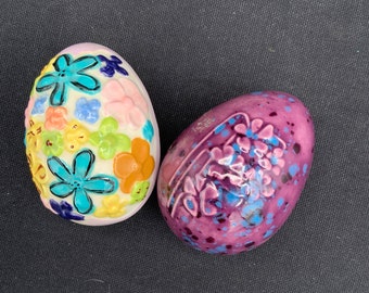 Handbemalte Keramikostereier: Frühlingsdekor, 2er-Set, Frühlingsdekoration, handgemachtes Geschenk