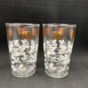 Verres à boire rétro design floral blanc et doré, verrerie vintage, cadeau de mariage, cadeau de pendaison de crémaillère, cadeau de Noël, verres à jus, cadeau