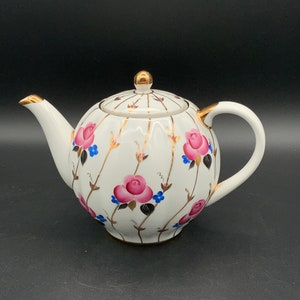 Hand Decorated Russian Teapot with St. Petersburg 1744 Design, Collectible Tea Pot, Unique Russian Gift, Vintage, Valentines Day Gift