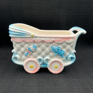 Vintage kinderwagenbak, kinderkamerdecoratie, kraamcadeau