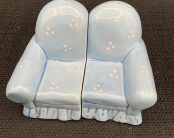Vintage Couch Salt and Pepper Shakers, Hand-Painted, Retro Tableware