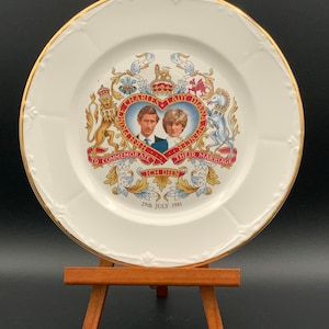 Prince Charles & Lady Diana Commemorative Plate, Royal Wedding Memorabilia, Collector's Plate, Vintage Royal Plate