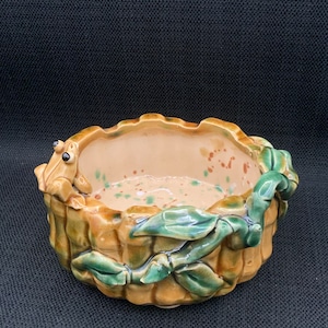 Frog majolica pottery ceramic planter, hand decorated, Vintage majolica style bamboo pattern ceramic pottery dish