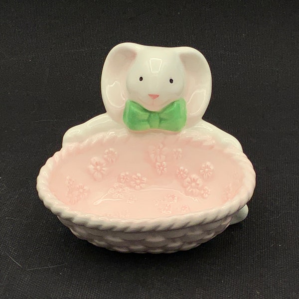 Pink Bunny Trinket Dish, Kids Fun Dish, Little Girls Dresser Accessory, Bunny Decor, Easter Present,  Rabbit Decor, Easter Gift