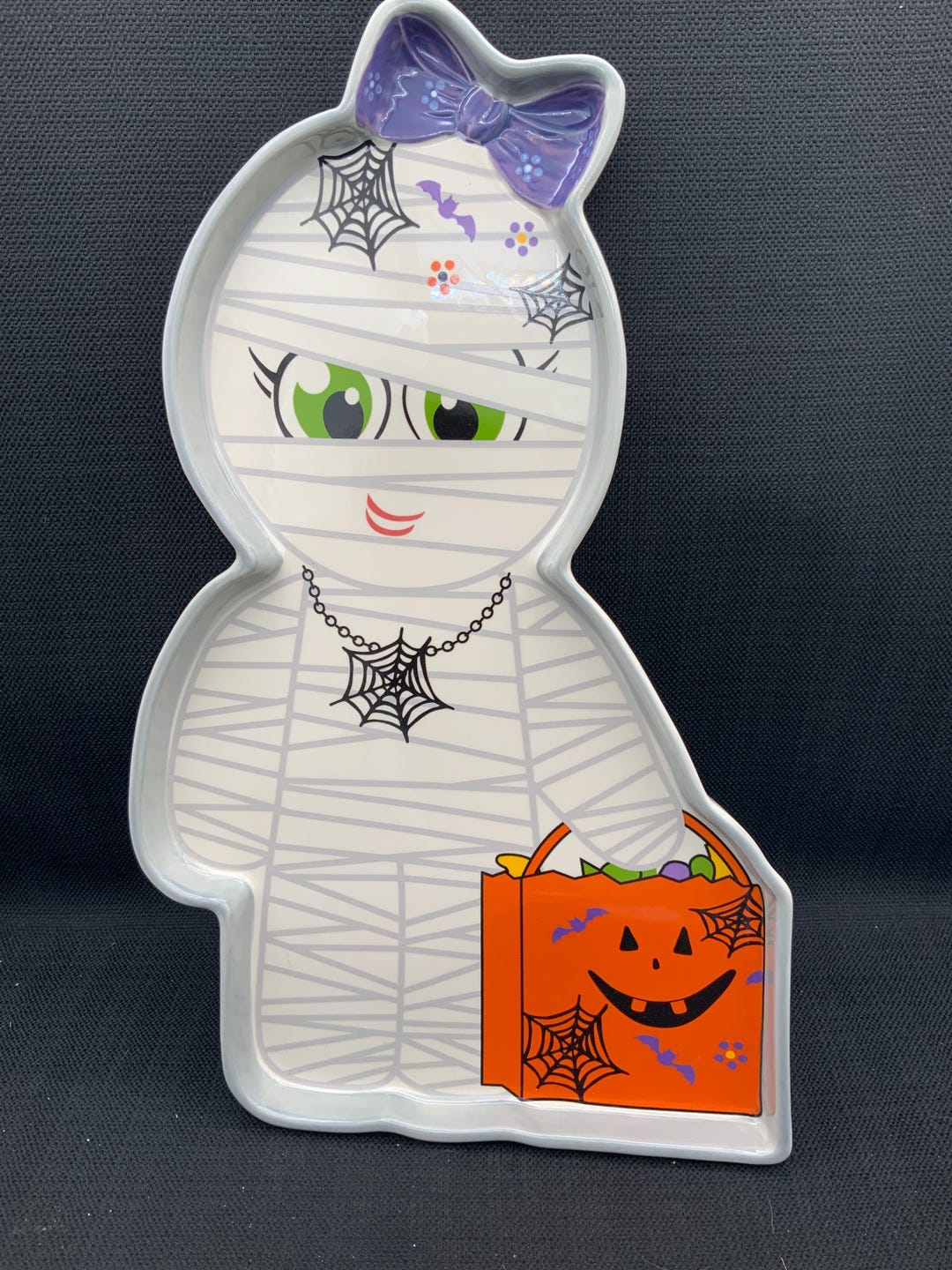 Halloween Mummy Platter: 18