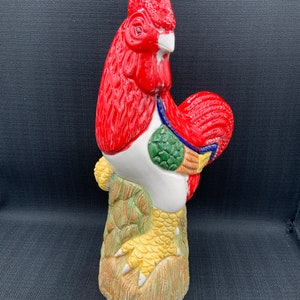 Vintage Ceramic Rooster Figurine: Farmhouse Kitchen Decor (15.25&quot; Tall)