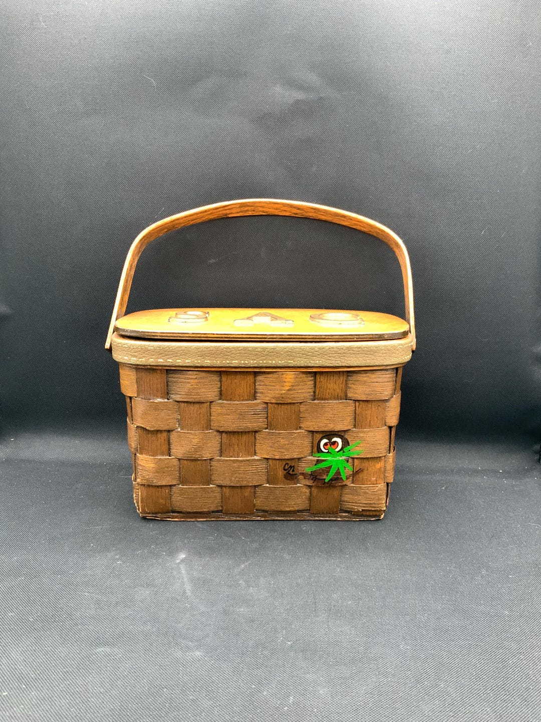 Retro Caro Nan Wooden Purse, Basket Weave Design, Vintage Handbag