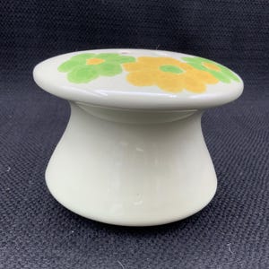 Vintage Retro Franciscan Ware Picnic Shakers Set, Mid Century Kitchen Decor, Tabletop Collectibles, Salt and Pepper Shakers