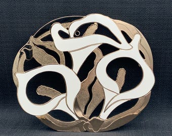 Vintage Gold Calla Lily Trivet, Decorative Hot Plate
