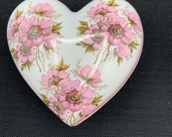 Plato de cerámica con forma de corazón, porta joyas, plato con forma de corazón, plato de cerámica para anillos, pequeño recipiente para guardar objetos pequeños, regalo para ella
