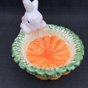 assiette vintage lapin, plat de service de Pâques en céramique, décoration lapin, vaisselle de printemps, assiette fête de Pâques, cadeau d&#39;hôtesse