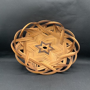 装飾用壁掛けバスケット、スプリットオーク材のダビデの星のアクセント、職人技