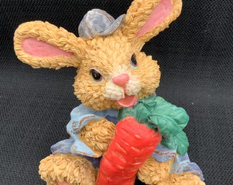 Vintage  Rabbit With Carrot, Collectible Bunny Figurine, Cottagecore Decor, Easter Gift, Farmhouse Ornament