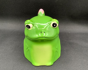 Kubek do kawy Ebros Topsy Turvy Frog w stylu vintage – Fantazyjne naczynia do picia – Ceramiczne naczynia do picia – Oryginalne przedmioty kolekcjonerskie