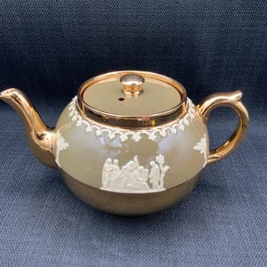 Vintage Gibsons Staffordshire Teapot, Collectible Teapot, English Tea Pot, Shabby Chic, Farmhouse Decor, Tea Lover Gift