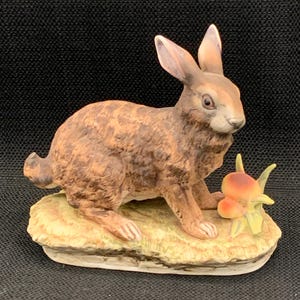 Vintage Lefton Rabbit Figure, Collectible Bunny Figurine, Porcelain Rabbit, Vintage Figurine, Gift for Collectors, Porcelain Rabbit Statue
