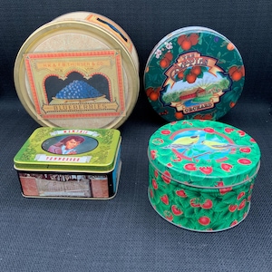 Vintage Christmas Tins , Holiday Tin Containers, Retro Decorative Tins, Festive Cookie Tins, Seasonal Storage