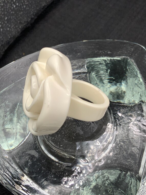 Lucite Acrylic Rose Ring, Milk-White Floral State… - image 2
