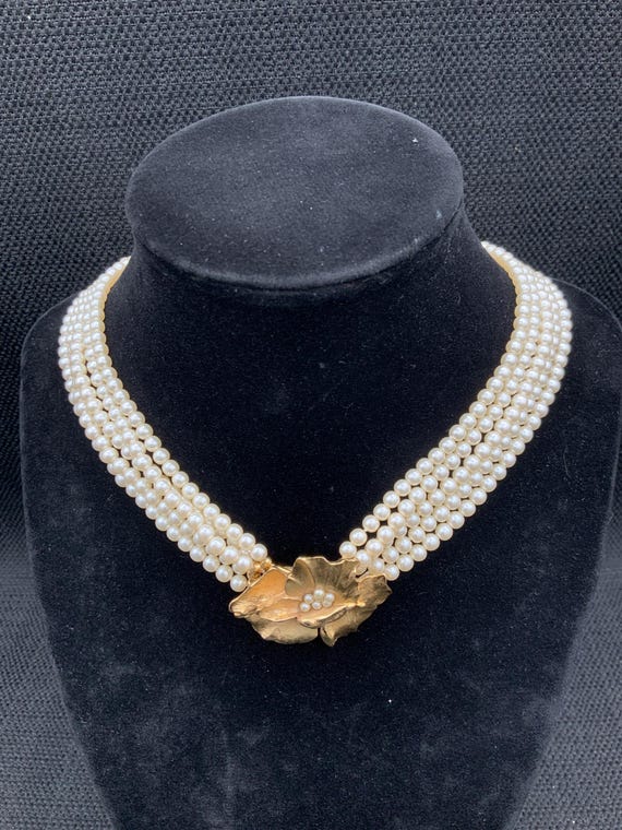 Crown Trifari Pearl Necklace, Gold Tone Poppy Flower Clasp, Bride