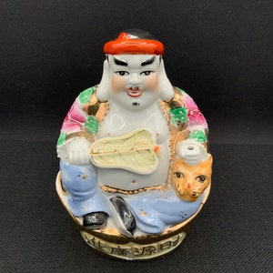 Hand-Painted Porcelain Buddha Statue: Zen Meditation Decor