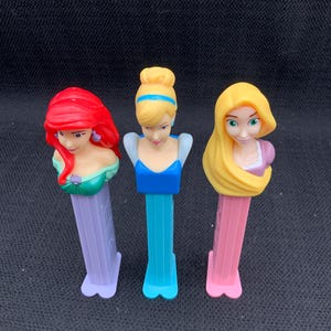 Disney Princess Pez Dispenser Set, Collectible Candy Dispenser, Disney Gift, Princess Pez Collection, Kids Party Favor