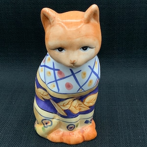 Bella Casa Orange Cat Figurine by Ganz, Cat Lover Gift, Orange Tabby Figurine, Home Decor, Cat Collectible, Shelf Ornament,
