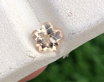 Natural imperial topaz Flower Cut ( Special Custom Cut ) , Size 5.72*5.70 MM , Wieght 0.96 Carat, Clarity Loupe Clean