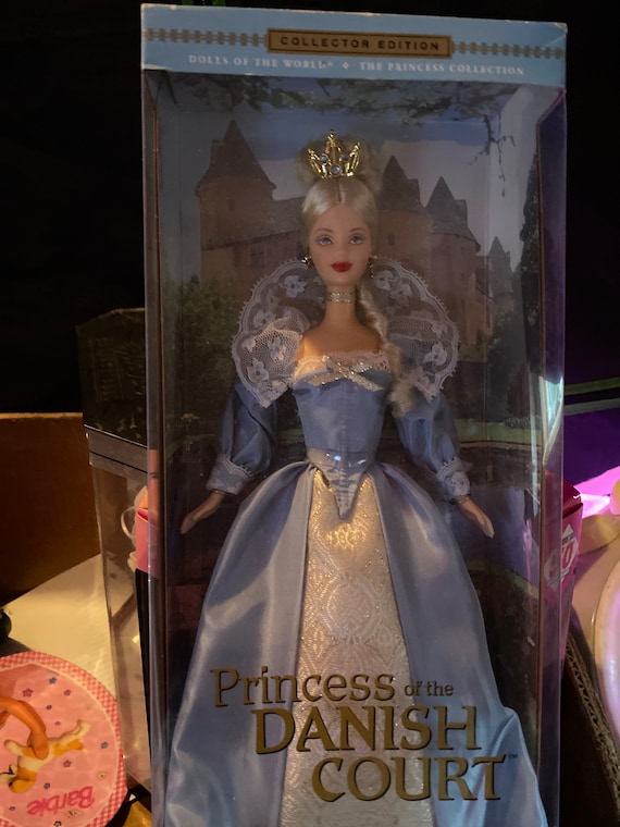 Princess of the Danish Court Barbie, 2002 Dolls of the World, NRFB