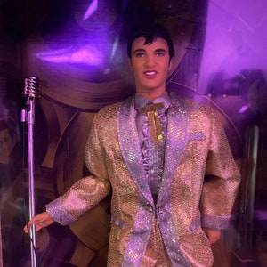 Elvis by Mattel 2001