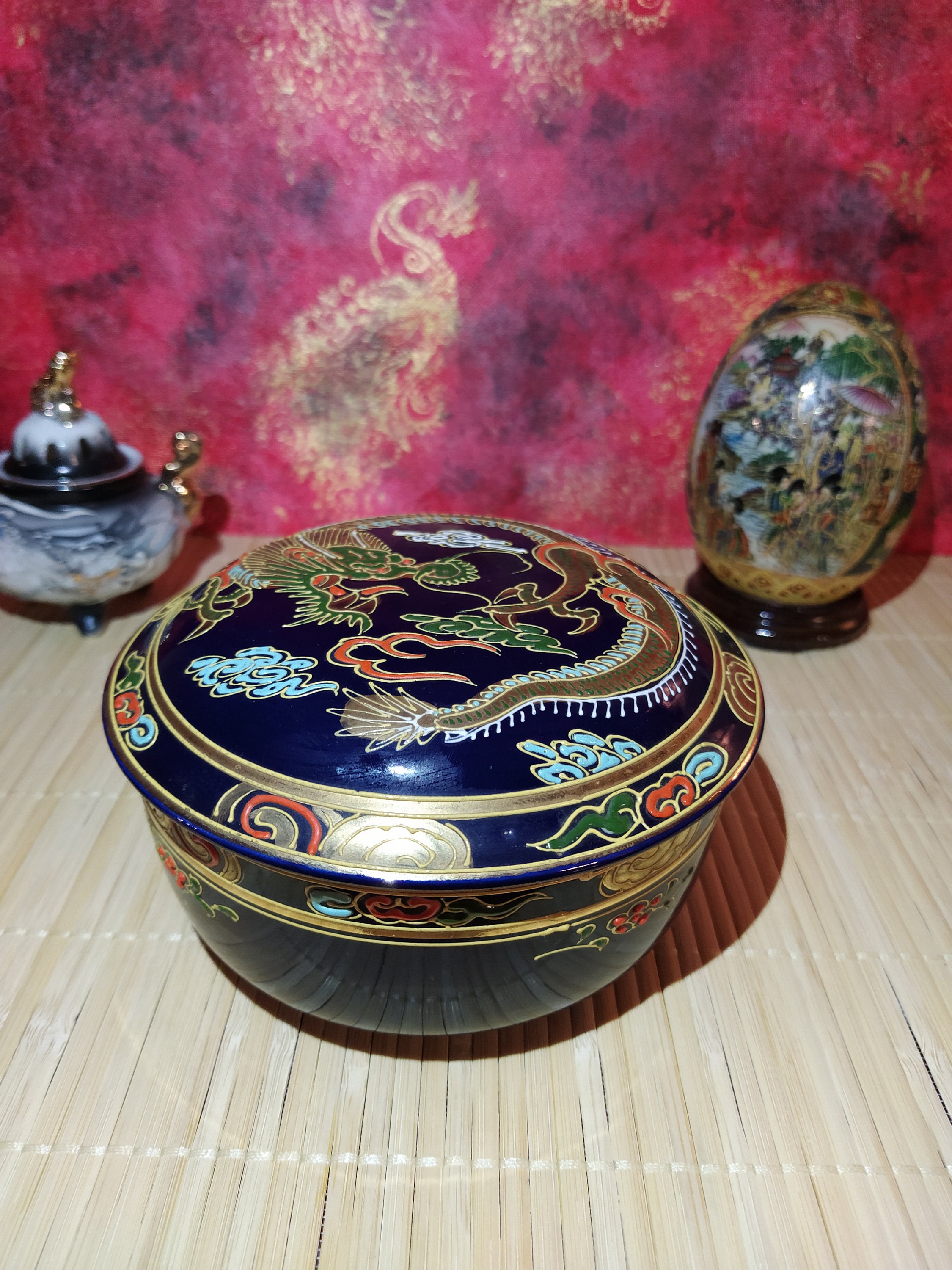 GOLDEN DRAGON, Enameled Ceramic Bowl With Lid JAPAN Early