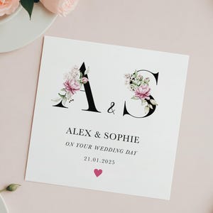 Carte de mariage personnalisée avec initiales florales - Noms et date de mariage personnalisés - Carte de félicitations carrée avec enveloppe