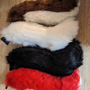 20-Zoll-Fursuit pelzigen Wolf Schwanz Fuchs Hund Hund Premade