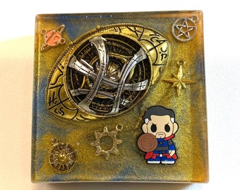 Dr. Strange inspired - 3.5" Square Weight