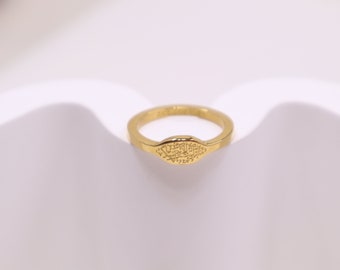 Eye Shape Ring | 18k Gold Plated Stainless | Eid Gift | Ramadan Jewelry | Arabic Jewelry | Gift for Her | Islamic | Dainty Meaningful Ring