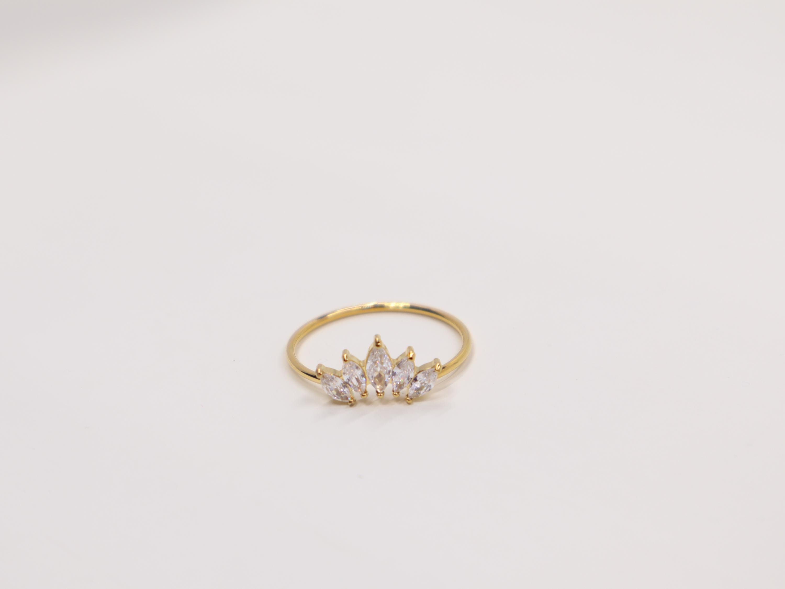 Crown Ring Gold | Waterproof | Tarnish Free Ring | Minimal Band | Gift For Her | Ring For Women | Statement Ring | Christmas Gift | Zircon