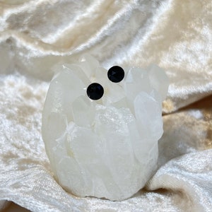 Onyx stud earrings