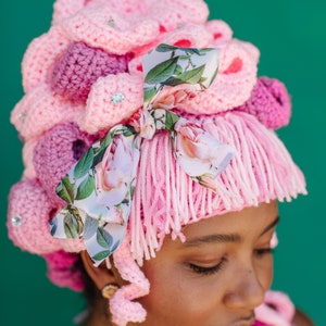 1960s Pink Bouffant Crocheted Wig image 4