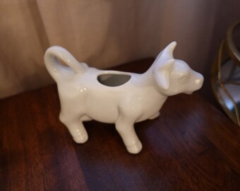 Pot à lait vache en porcelaine blanche