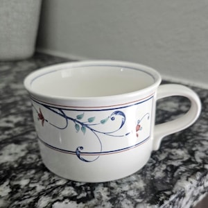 Vintage Set of 7 coffee mugs/cups MIKASA intaglio CAC20 Annette