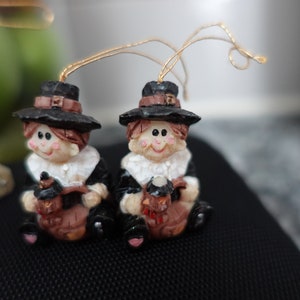 Pilgrim holiday tree ornaments-mini vintage thanksgiving collection