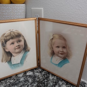 Vintage gold metal bi-fold picture frame free standing 10x8 inches