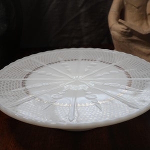 Vintage Milk Glass Cake Stand: Starburst Pattern, Gold Accent (10 inch)